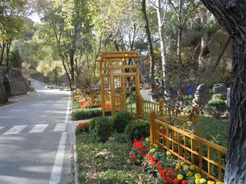 北京八达岭陵园怎么样,碑型有哪些